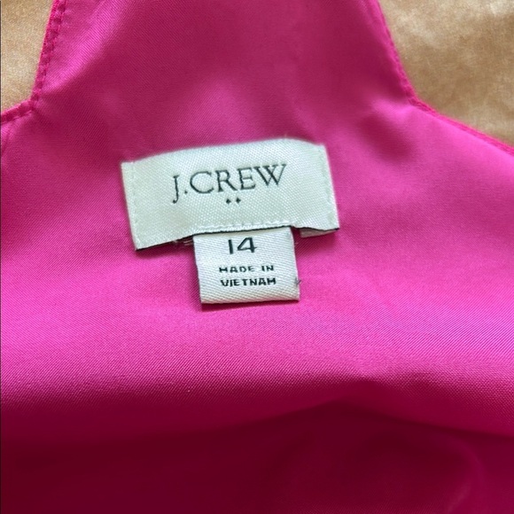 Elegant Pink Camisole Top - Picture 2 of 4